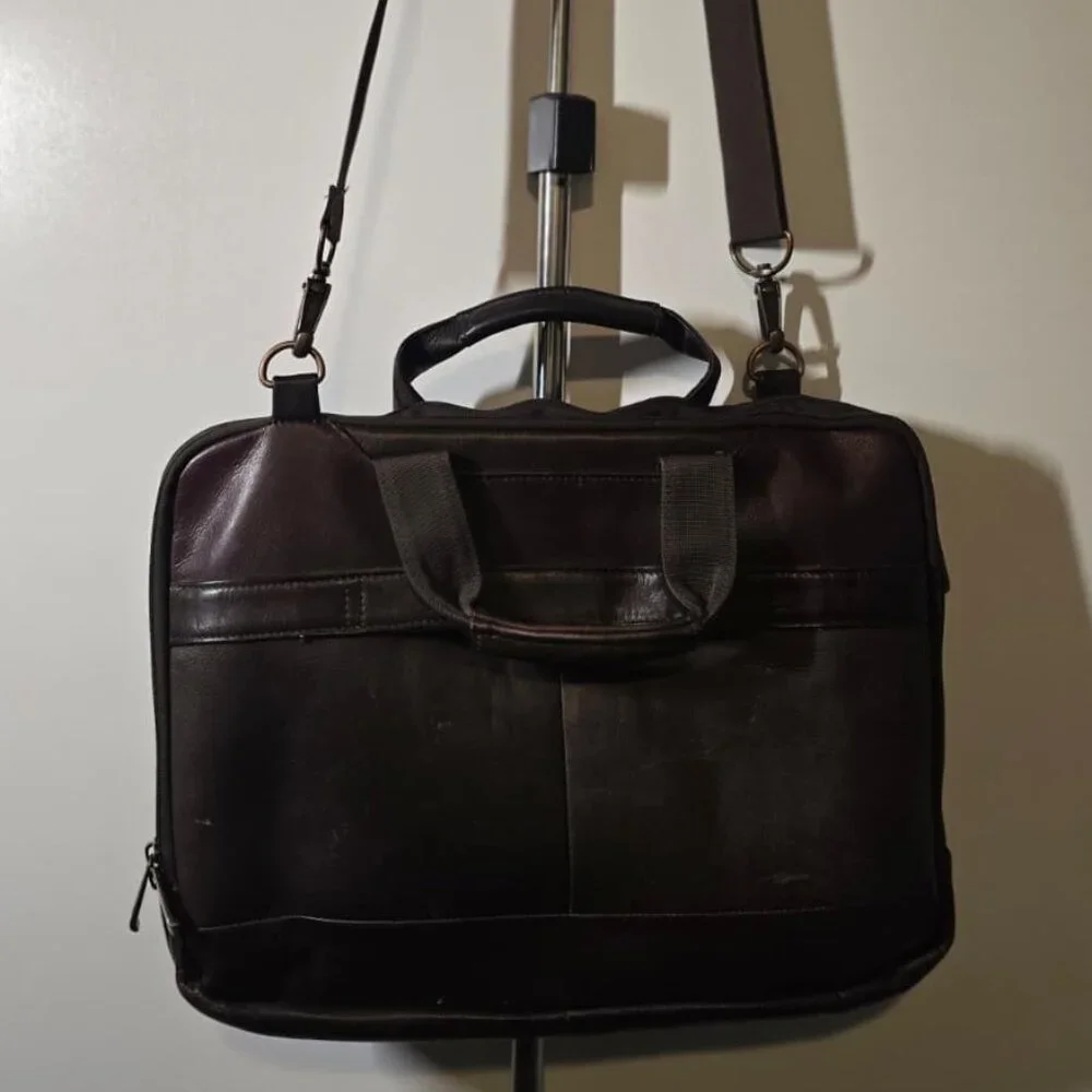 Kenneth Cole Reaction Brown Leather Laptop Briefcase | Model 529601  Brand